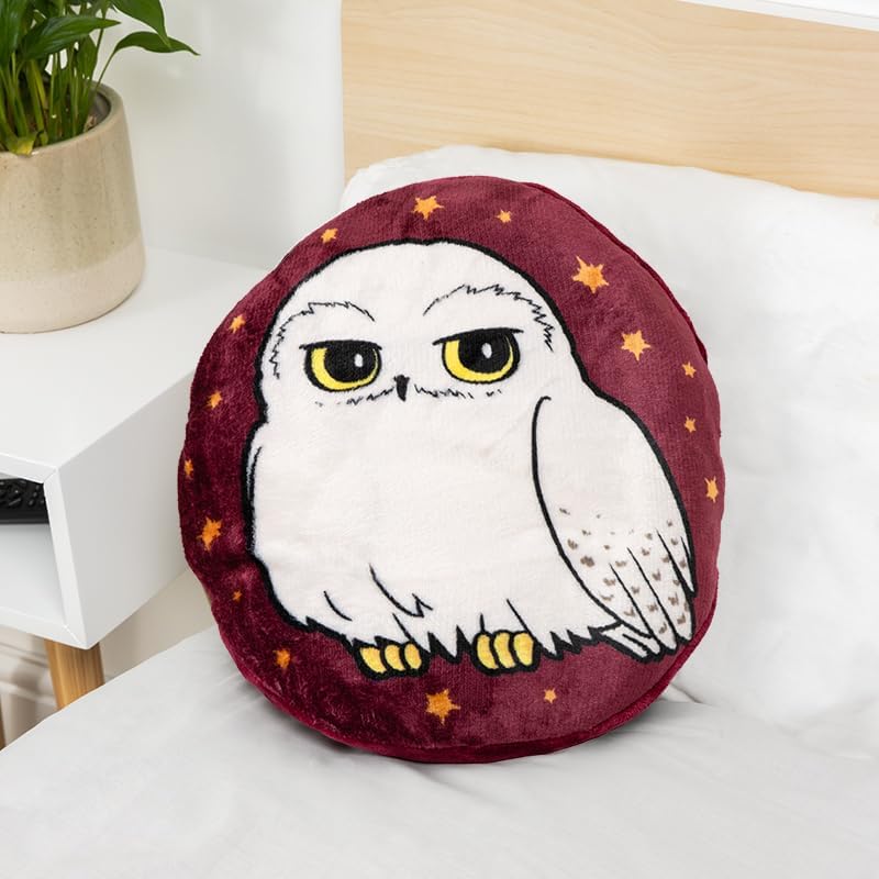 Paladone Harry Potter Hedwig 2-in-1 Cushion Blanket - Officially Licensed Harry Potter Travel Blanket, Foldable Soft Fluffy Throw, Compact Design for Living Room or Bedroom Decor - Image 2